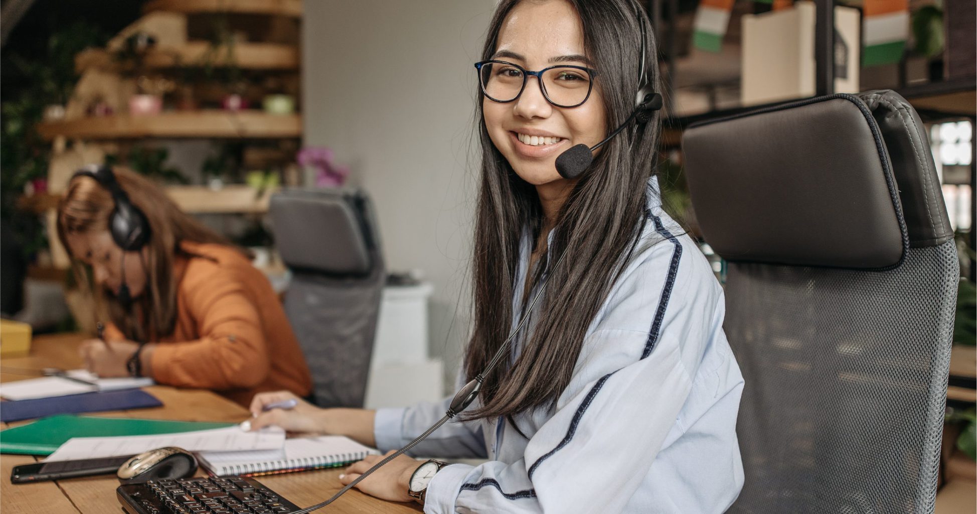 How to Build the Best Remote Customer Service Team for Your Business